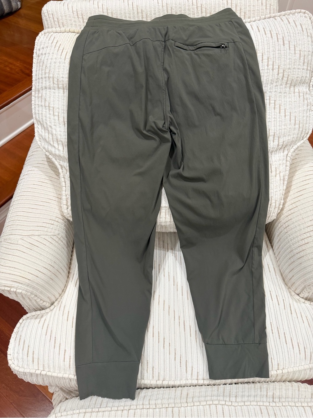 Athleta Trekkie North Jogger Olive Green Ripstop Hiking Pants Size 8 Gorpcore - Picture 4 of 11
